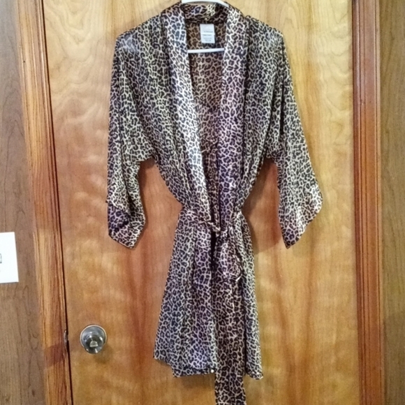 Sophia two-pieceRobe and nightgown small leopard - Picture 5 of 14